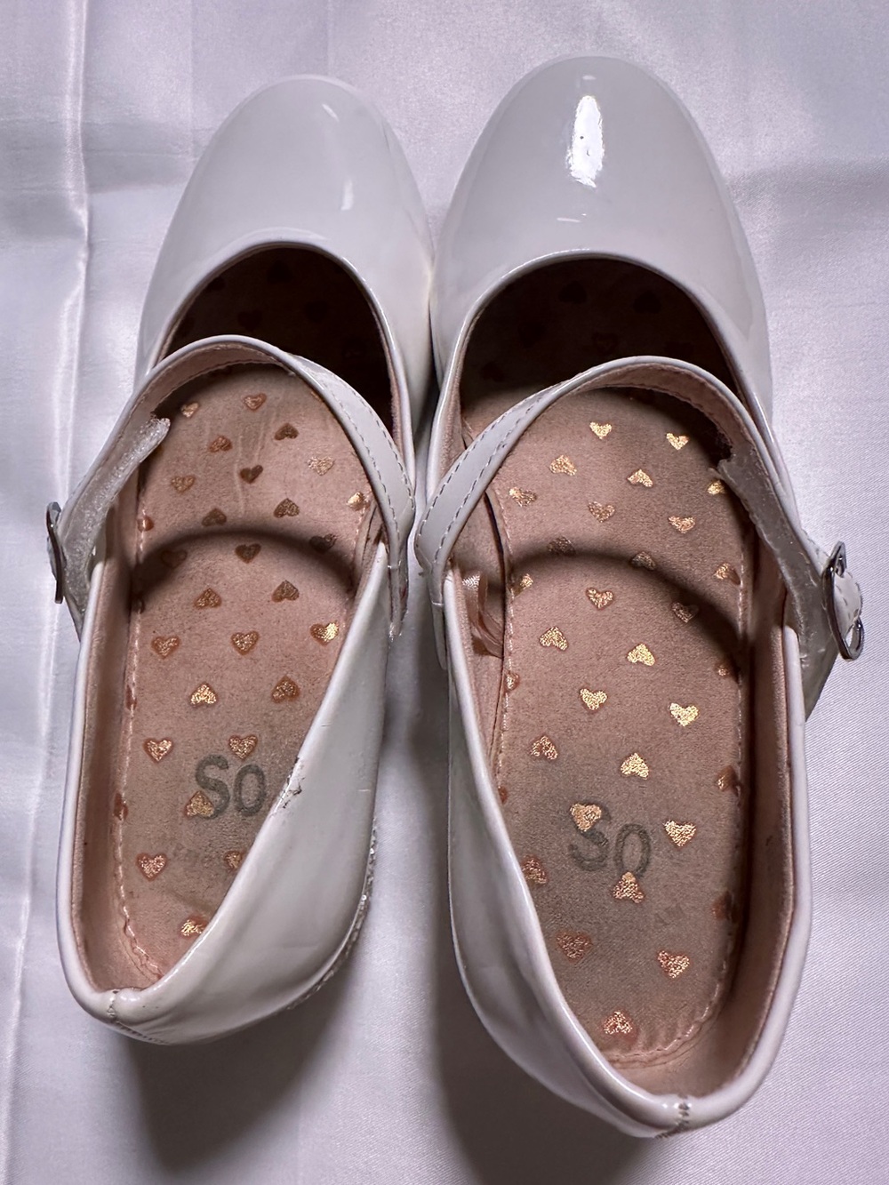 SO Girls White Patent Mary Jane Dress Shoes Size 3